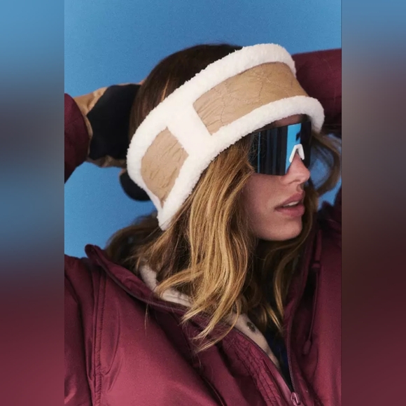 Free People Accessories - 🌼 NWT Free People FP Movement Northern Lights Sherpa Quilted Ear Warmer